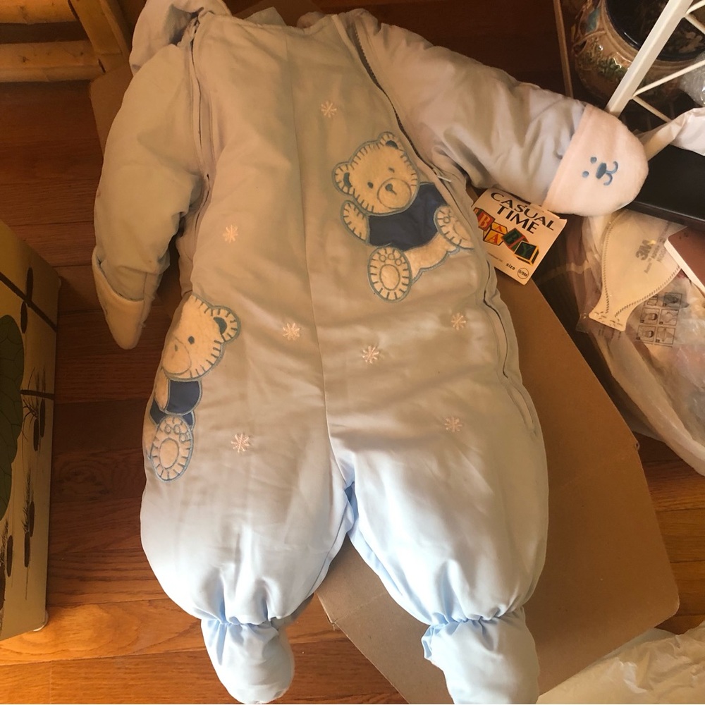 Babyβs Warm Holiday Bundle Up Outdoor Onesie Blue 0 to 9 months NWT